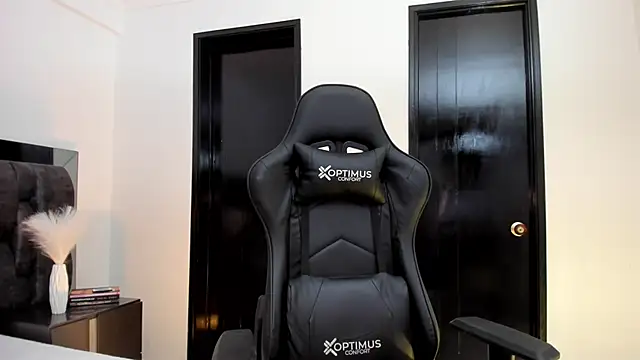 CarolHorny 1 online show from 01-20-25, 02:32