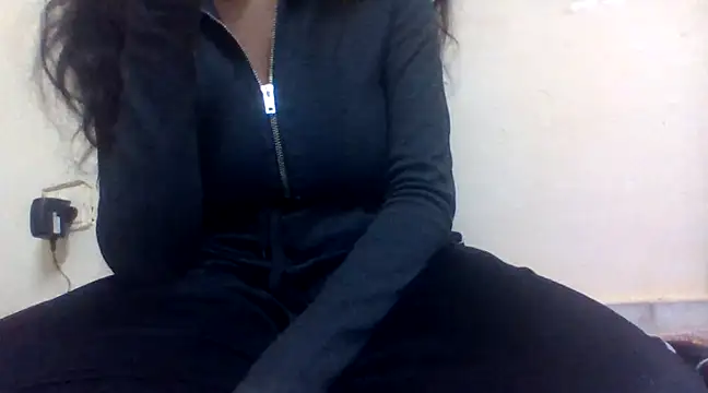 Tiny busty online show from 12-26-24, 09:11