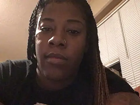 Eboni03 online show from 12-15-24, 03:13