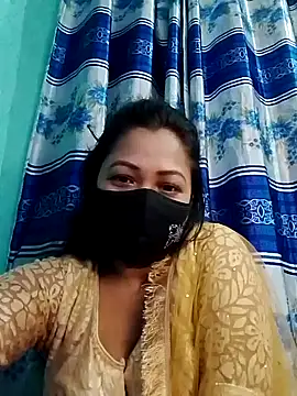 Snapshot of Bithi-Ray chatting on 12-20-24, 09:06 Bithi-Ray online show from 12-20-24, 09:06