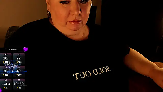 Snapshot of SexxyDreams1 chatting on 03-07-25, 12:48 SexxyDreams1 online show from 03-07-25, 12:48