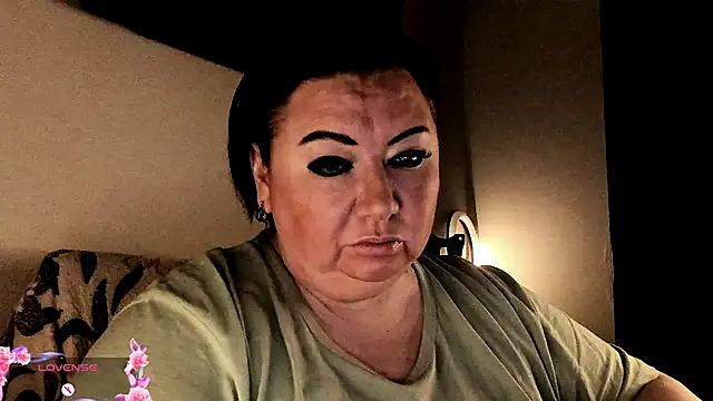 Snapshot of SexxyDreams1 chatting on 10-06-25, 06:11 SexxyDreams1 online show from 10-06-25, 06:11