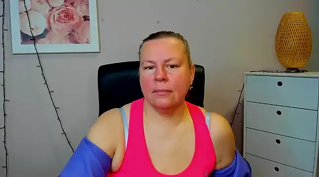 Snapshot of NancyCREAM chatting on 03-02-25, 08:16 NancyCREAM online show from 03-02-25, 08:16