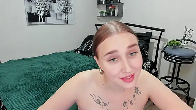 LinaTruly online show from 02-12-25, 12:48