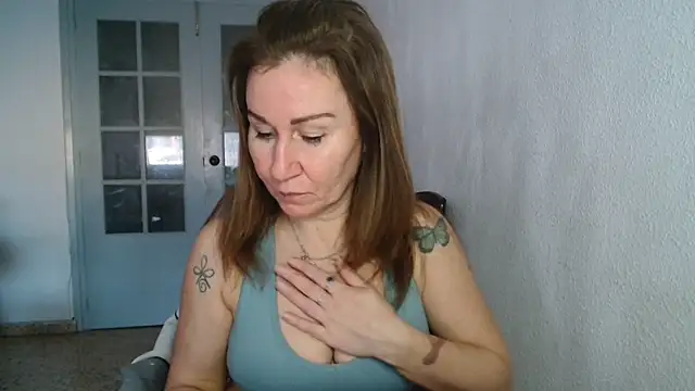 TamaraSweetxo online show from 02-04-25, 04:18