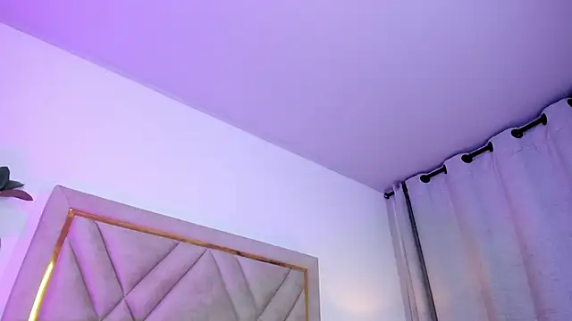 chloe wilson7 online show from 10-16-25, 01:17