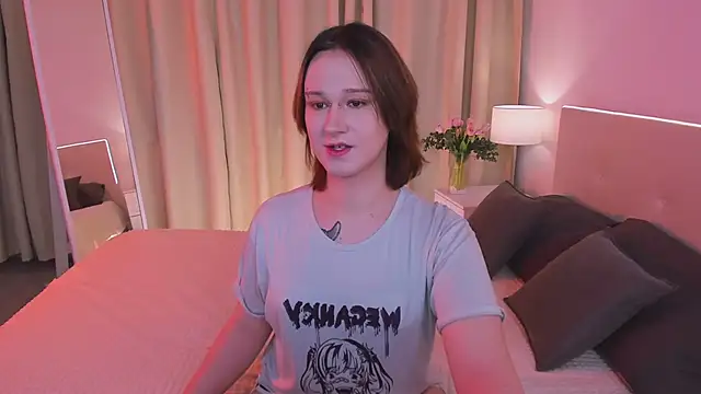 Nicole Cidman online show from 01-28-25, 10:56