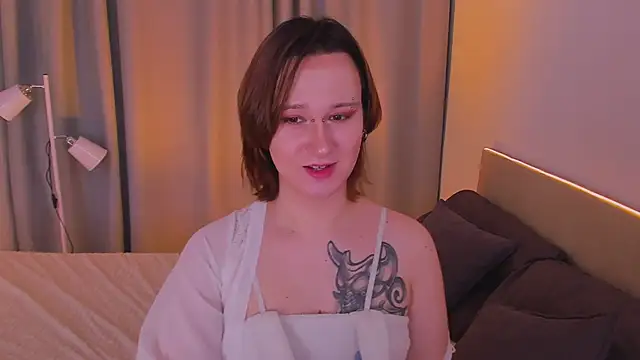 Nicole Cidman online show from 01-30-25, 02:04