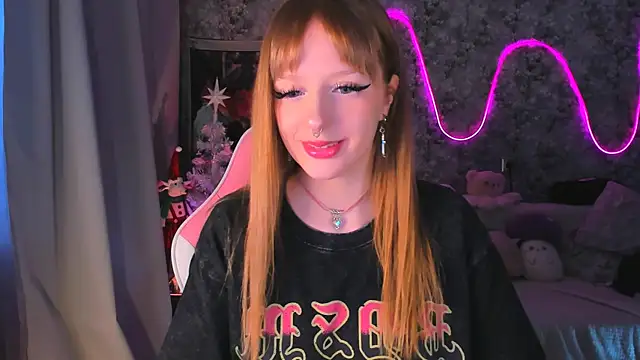 Snapshot of Inma_Lewdness chatting on 12-21-24, 12:06 Inma Lewdness online show from 12-21-24, 12:06