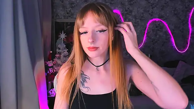 Snapshot of Inma_Lewdness chatting on 12-22-24, 11:44 Inma Lewdness online show from 12-22-24, 11:44