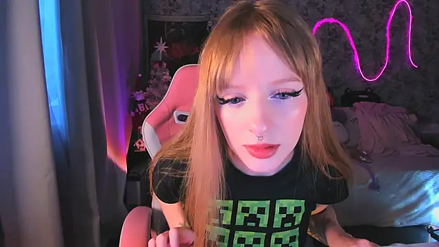 Snapshot of Inma_Lewdness chatting on 01-19-25, 11:56 Inma Lewdness online show from 01-19-25, 11:56