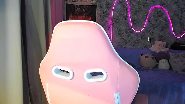 Snapshot of Inma_Lewdness chatting on 02-19-25, 09:14 Inma Lewdness online show from 02-19-25, 09:14