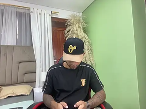 Robin Rief online show from 03-09-26, 07:29