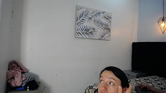 Snapshot of JeremmyAndStacy chatting on 01-21-25, 06:23 JeremmyAndStacy online show from 01-21-25, 06:23