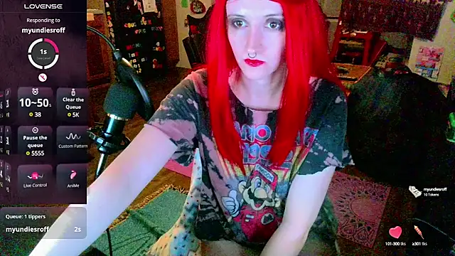 Snapshot of _hellostormy_ chatting on 03-14-25, 04:21 hellostormy online show from 03-14-25, 04:21