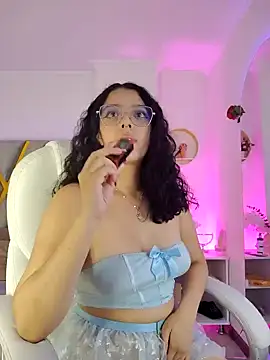 Aurora Brownn online show from 01-26-25, 10:12