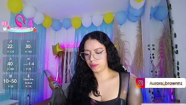 Aurora Brownn online show from 10-06-25, 01:14