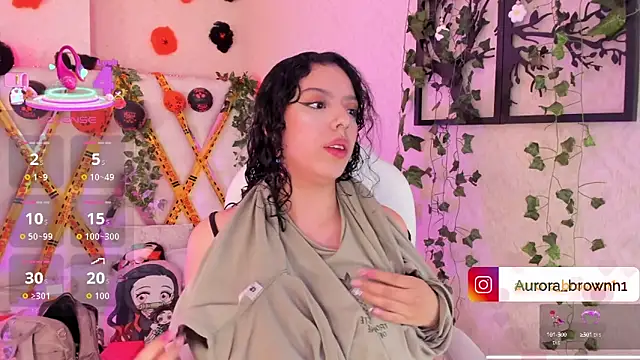 Aurora Brownn online show from 10-23-25, 04:34