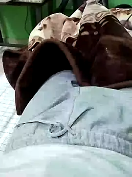 KUKU69XX online show from 12-24-24, 06:06