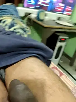 KUKU69XX online show from 12-19-25, 06:26