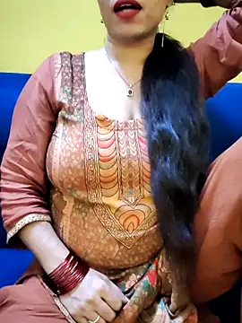 Haniya-143 online show from 10-19-25, 09:59