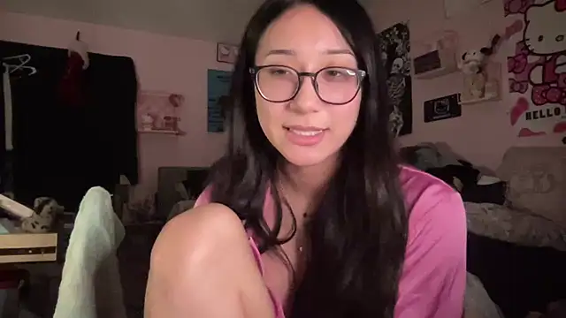 Snapshot of tokyobaby chatting on 12-31-24, 06:16 tokyobaby online show from 12-31-24, 06:16