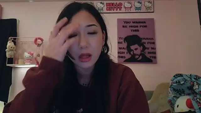 Snapshot of tokyobaby chatting on 02-12-25, 03:29 tokyobaby online show from 02-12-25, 03:29