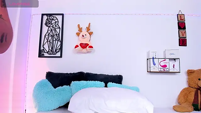 Mari Sweett online show from 12-28-24, 08:47