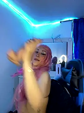 Snapshot of Luna_SofiaXX chatting on 10-31-25, 05:19 Luna SofiaXX online show from 10-31-25, 05:19