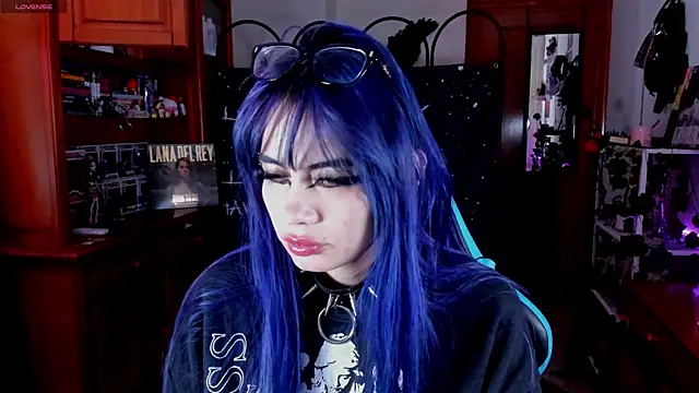  sakae  online show from 12-18-25, 10:10