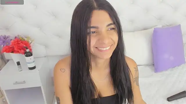 anchela-garcia1 online show from 12-18-25, 02:12