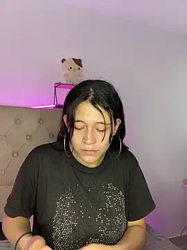 mariana 21x online show from 02-27-25, 01:07