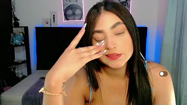 Snapshot of Sofia_kenedyy chatting on 10-24-25, 09:11 Sofia kenedyy online show from 10-24-25, 09:11