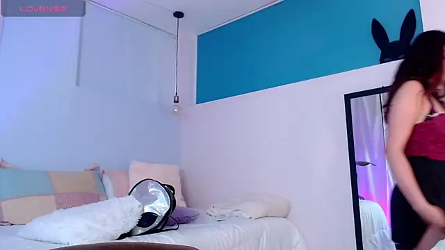 cami fire online show from 03-08-25, 11:07