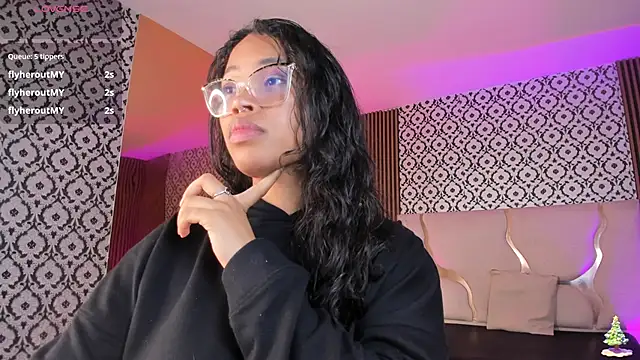 penelope tay1 online show from 12-21-25, 08:21