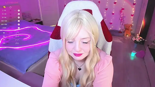 Amy honey angel online show from 03-13-25, 08:37