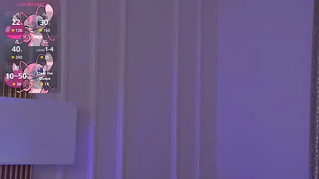 Snapshot of DorisHell chatting on 10-17-25, 04:59 DorisHell online show from 10-17-25, 04:59