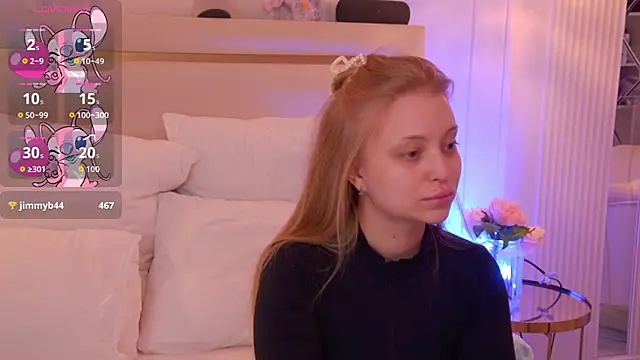 Snapshot of DorisHell chatting on 11-26-25, 12:22 DorisHell online show from 11-26-25, 12:22