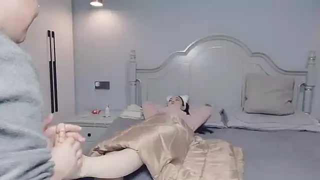 sasa-loves online show from 01-23-25, 05:02
