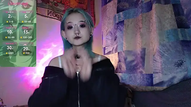 Snapshot of Milten-Trish chatting on 10-20-25, 12:00 Milten-Trish online show from 10-20-25, 12:00