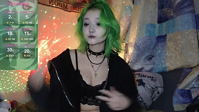 Snapshot of Milten-Trish chatting on 10-25-25, 03:14 Milten-Trish online show from 10-25-25, 03:14