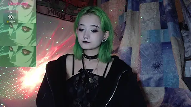 Snapshot of Milten-Trish chatting on 10-26-25, 11:42 Milten-Trish online show from 10-26-25, 11:42