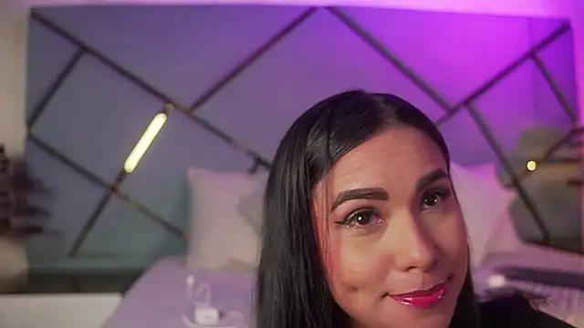 giorgia 13 online show from 11-07-25, 03:17