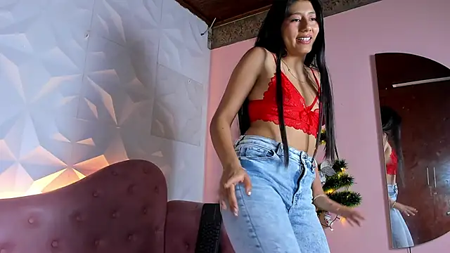 Snapshot of CarlaAlvez chatting on 12-30-24, 11:49 CarlaAlvez online show from 12-30-24, 11:49