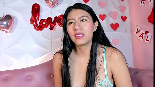 Snapshot of CarlaAlvez chatting on 02-17-25, 01:42 CarlaAlvez online show from 02-17-25, 01:42