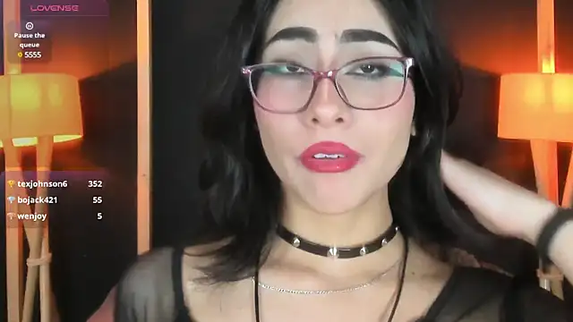 vampy dolll online show from 01-11-25, 10:51