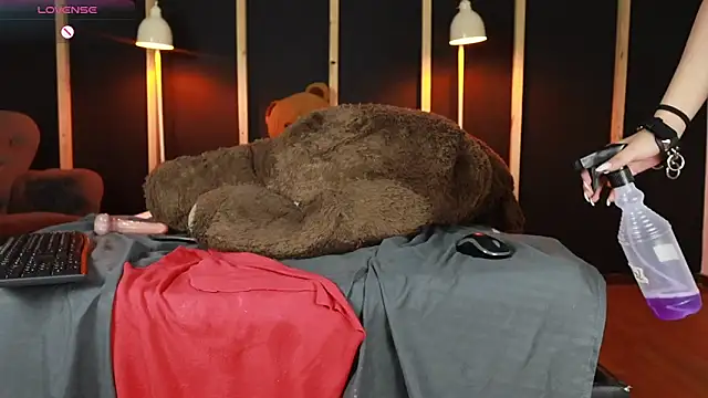 vampy dolll online show from 02-25-25, 09:46