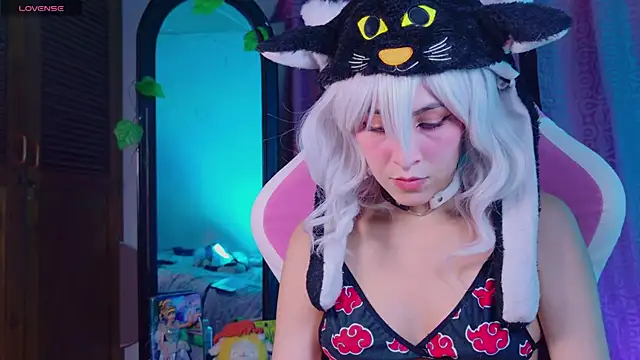 Lenneval1 online show from 11-14-25, 03:05