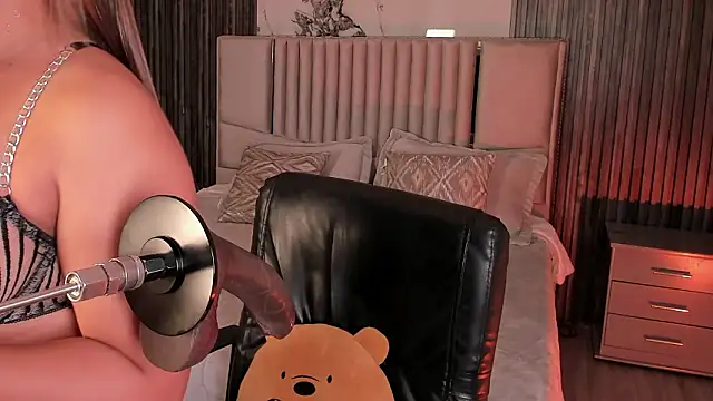 Lillyortiz online show from 02-17-26, 08:15