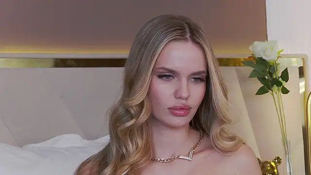 KristinaMaers online show from 01-27-25, 12:54